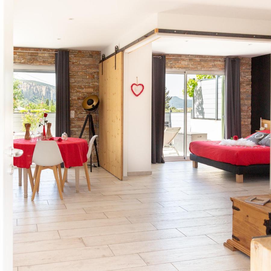 Aux Reves Des Mees Villa Les Mees ภายนอก รูปภาพ